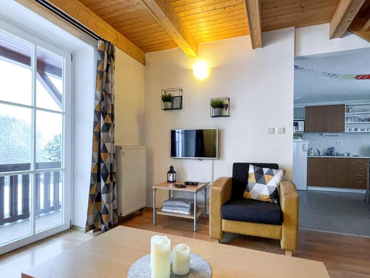 Holiday Home Holiday Hill 44 By Interhome Cista  Exterior photo